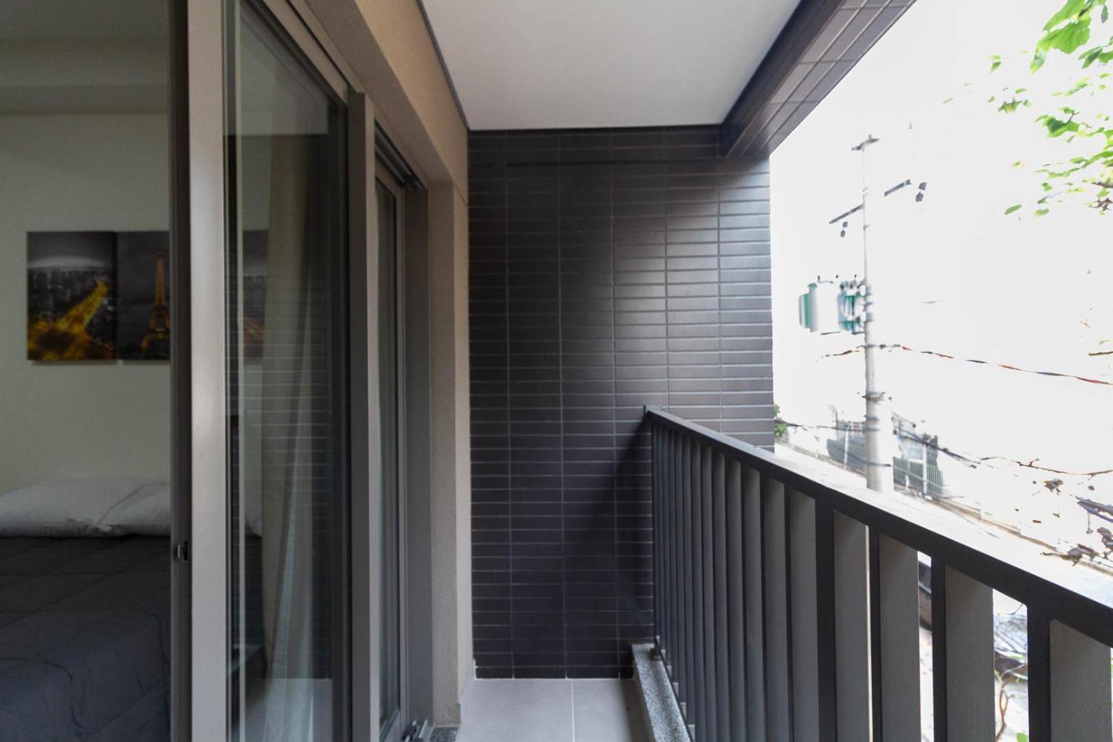 Confortavel E Com Varanda No Alto Da Boa Vista Apartment
